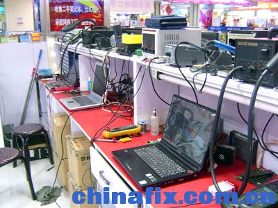 让大家看看我的维修店