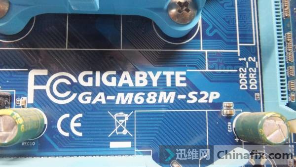 主板型号：GA-M68M-S2P