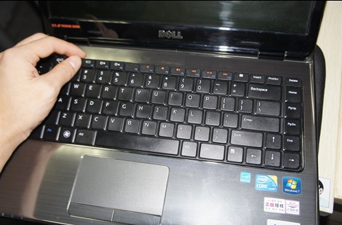 dell 笔记本灵越14R拆机清灰