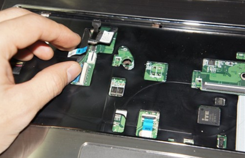 dell 笔记本灵越14R拆机清灰