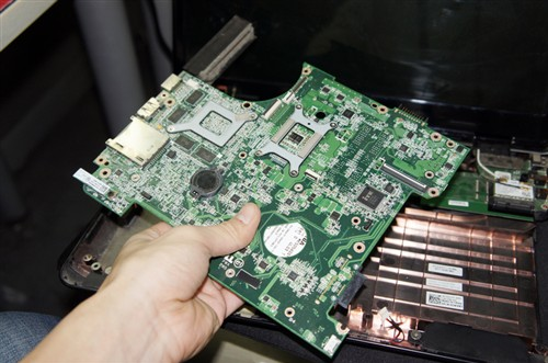 dell 笔记本灵越14R拆机清灰