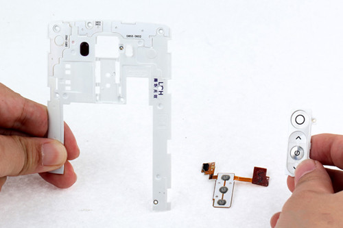 LG 手机G3，好拆解易维修