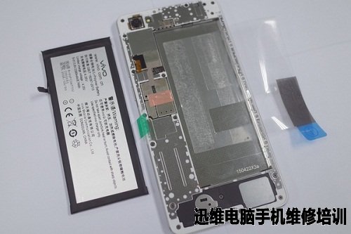 vivo智能手机X5pro拆机图文并茂