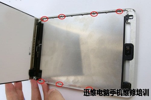 iPad mini2拆解换屏全靠diy手工