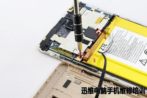 中兴axon天机MAX拆机 图8
