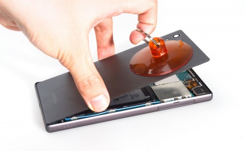 索尼智能手机XPERIA Z5大胆拆解看其内部