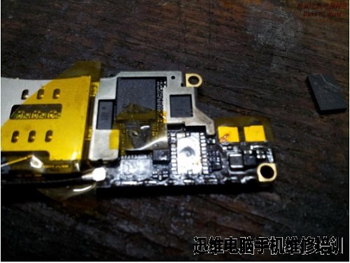 iPhone4s不认SIM卡大电流