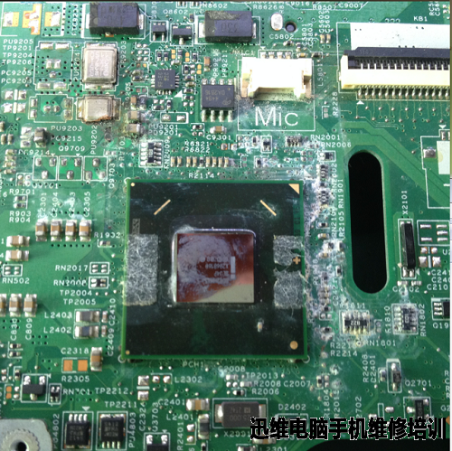 联想笔记本B470进液不开机