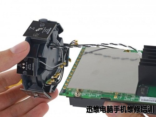 OnHub智能路由器拆解：谷歌的心思