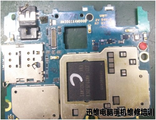 小米4进水不开机、暗屏 图11