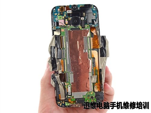 HTC旗舰机M8一丝不苟完全拆解