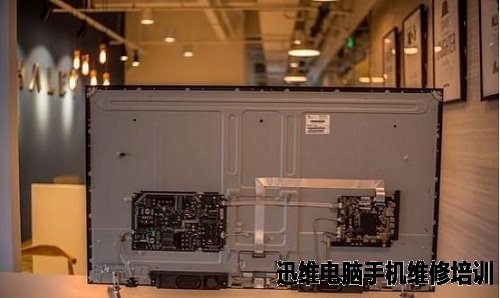 小米4K、微鲸智能电视机拆机对比做工