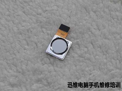 呛口红辣椒手机NX-Plus做工怎么样？拆机便知