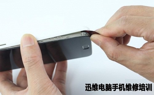 魅蓝note2更换手机显示屏的方法