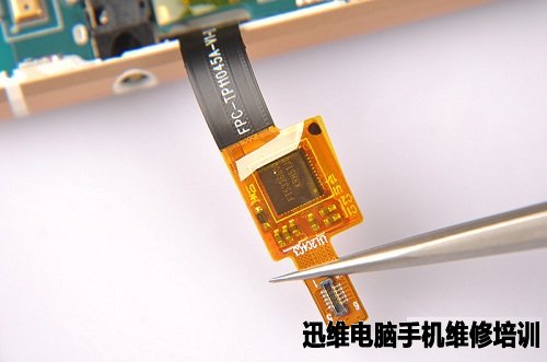 智能手机蓝魔Mos1拆机图文并茂！