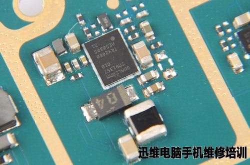 智能手机蓝魔Mos1拆机图文并茂！