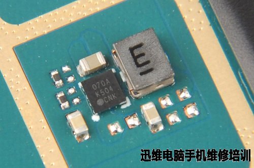 智能手机蓝魔Mos1拆机图文并茂！