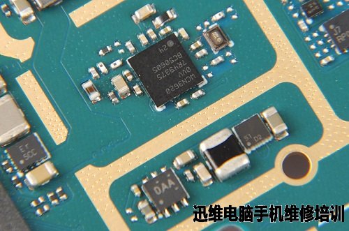 智能手机蓝魔Mos1拆机图文并茂！