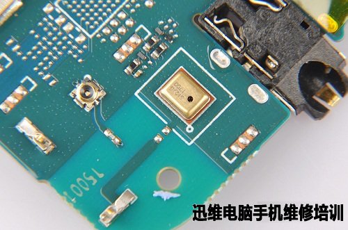 智能手机蓝魔Mos1拆机图文并茂！