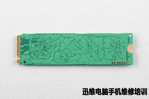 华硕gfx72拆机 图7