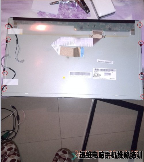 联想B31r2暗屏换灯管