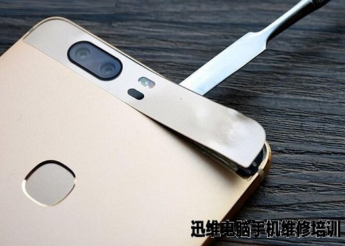 华为荣耀V8拆机　图3