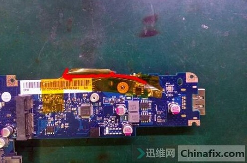 联想Y470使用中白屏 图3