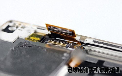 金立S5.5智能手机拆机论做工！