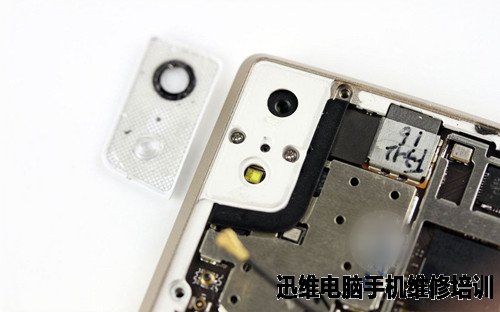 金立S5.5智能手机拆机论做工！