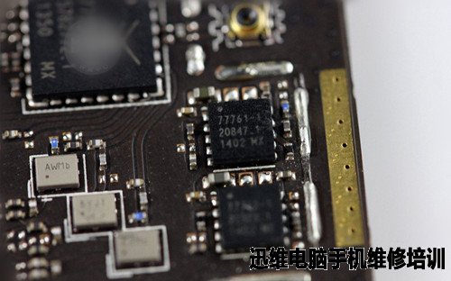 金立S5.5智能手机拆机论做工！