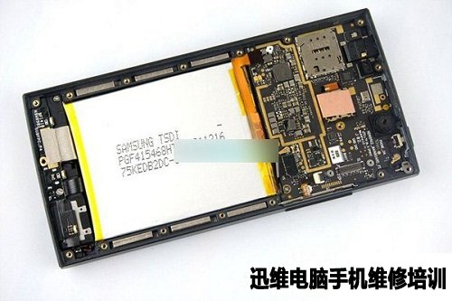 IUNI U2手机做工怎么样？拆机便知