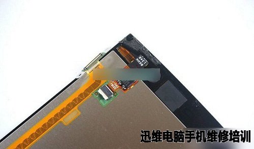 IUNI U2手机做工怎么样？拆机便知