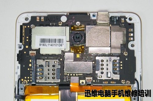 酷派S6拆机 图16