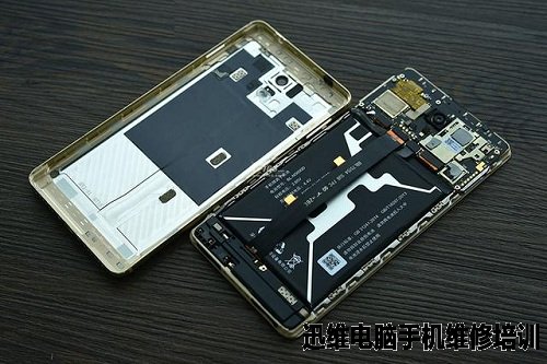 金立M6手机独家拆解！