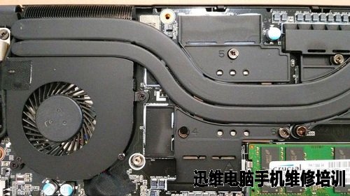 技嘉P34W V5笔记本拆机图解