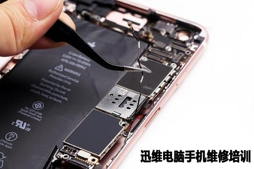 苹果家族：iPhone6s Plus 拆机图解！