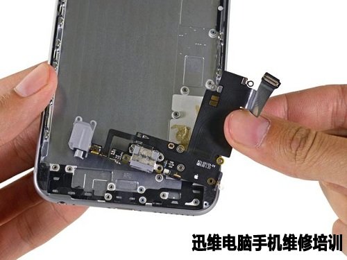苹果家族：iPhone6s Plus 拆机图解！