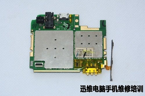 “网红手机”—小辣椒S5拆机看做工！
