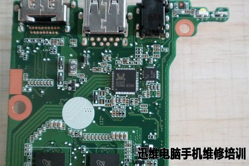 惠普星球大战：Star Wars 15-an005TX笔记本拆解！