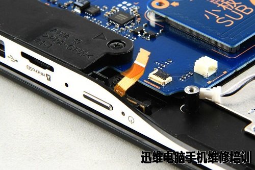 三星NoteBook 9 Spin拆机 图13