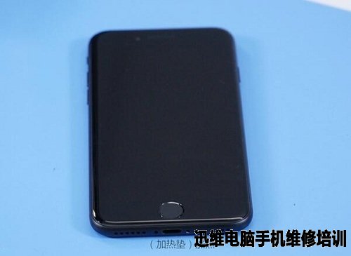 iPhone7拆机 图4