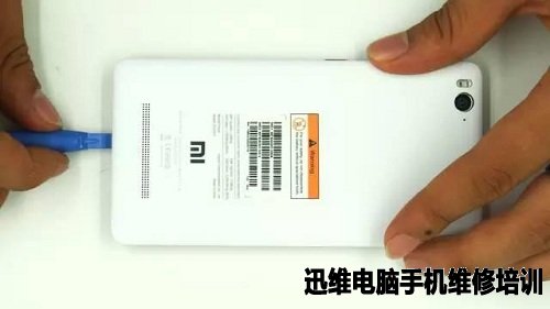 小米4i拆机探究竟：做工居然是这样的