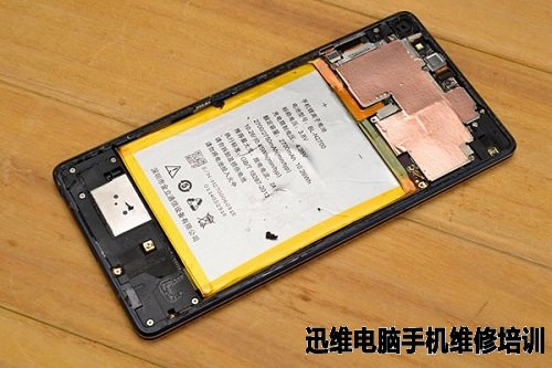 金立ELIFE S7手机做工如何？ 拆机见做工！