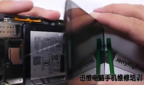 Moto Z 拆解 图17