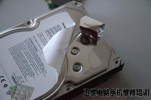 坚持了4年的机械硬盘之拆机篇！