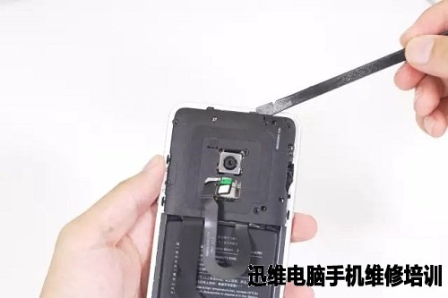 锤子M1拆解论内部设计工艺！
