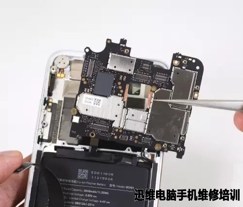锤子M1拆解论内部设计工艺！