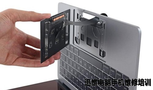 新MacBook Pro笔记本最全拆解高清图赏！