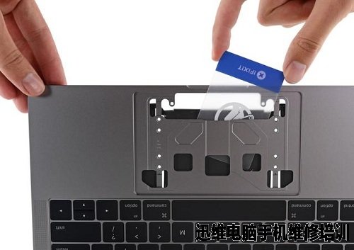 新MacBook Pro笔记本最全拆解高清图赏！