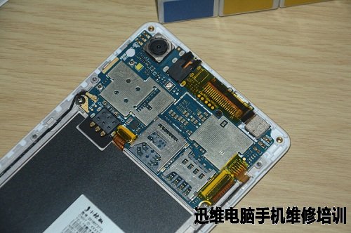 红辣椒国民大圣GM-Q7+拆机教程！